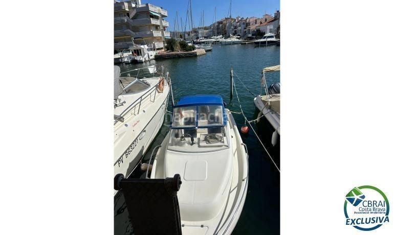 Foto 7c6df0fb-1946-474d-973c-b8ff3c7a8c6b. Casa amb aparcament a Salins - Cavall de Mar Empuriabrava