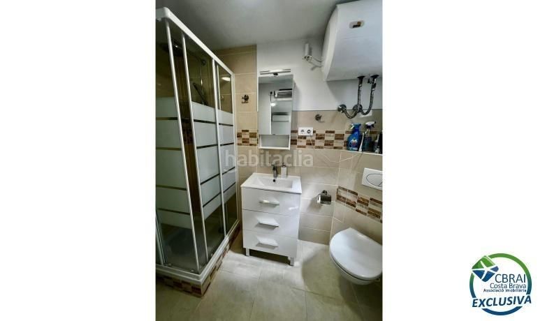 Foto 37537843-f50e-4e88-ae77-a617fee83c84. Casa a calle eivissa 7 a Moxó - Sant Mori Empuriabrava