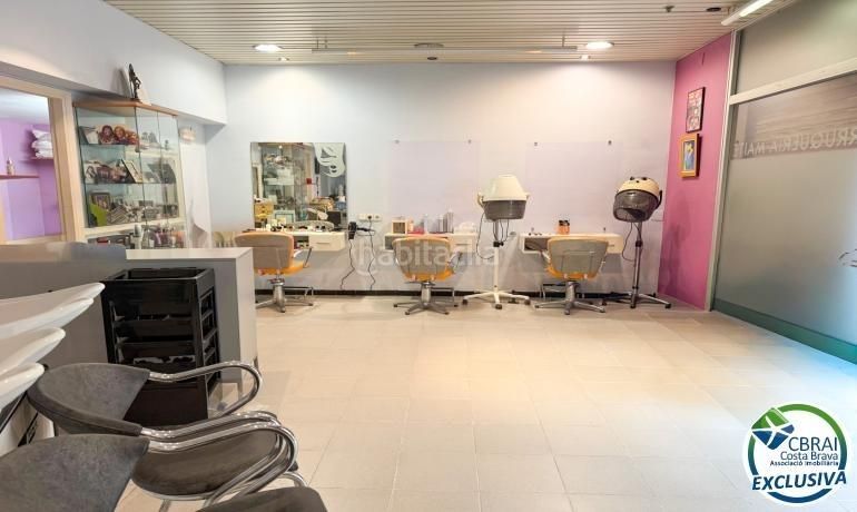 Foto 1ceb2ca1-4fe5-4c31-9ca0-e8426b793920. Local comercial a carrer de la marca de l'ham 12 a Figueres