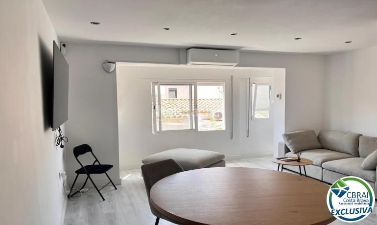 Foto fea2f432-9f51-4190-82fd-e8e7e080aceb. Apartament a calle nou 21 a Centre Roses
