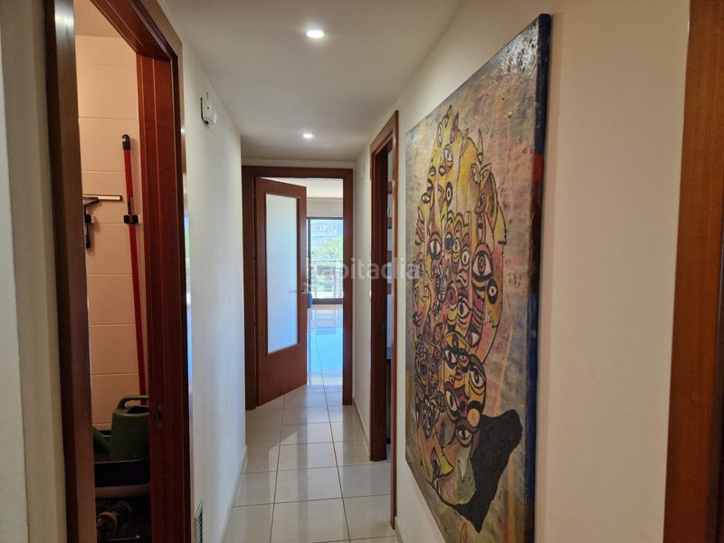 Foto d0fbad14-f3fb-4836-a77f-52597fb26411. Apartament a calle de joanot martorell 31 a Salatar Roses