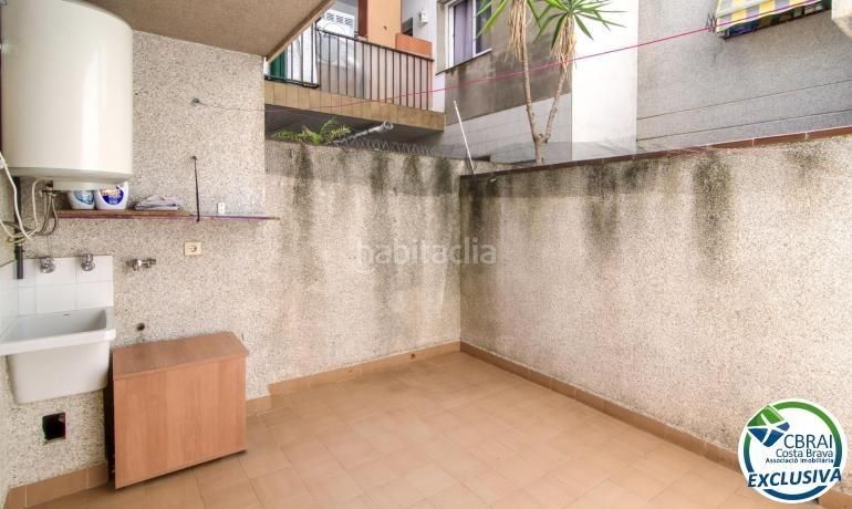 Foto 49598bfa-0c7b-4ab7-873f-3a9ac1adbca3. Apartament amb calefacció a Centre Roses