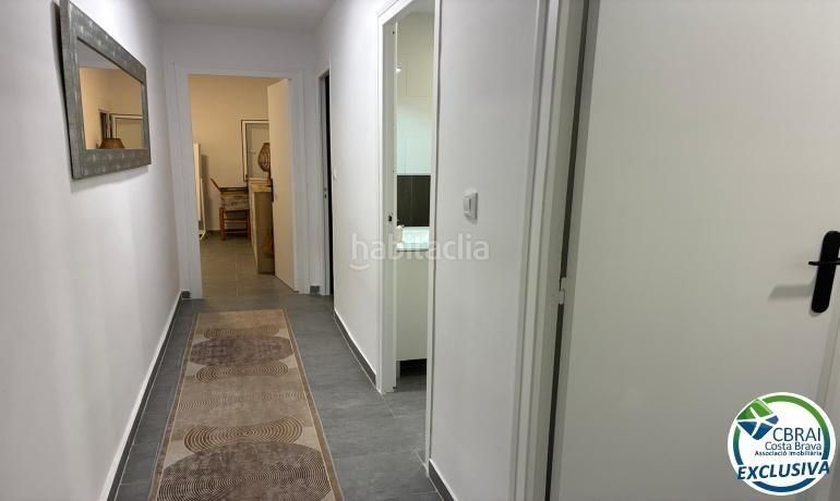 Foto c5ce0c38-564e-4916-9039-0ca68201a5e6. Apartament amb calefacció a Centre Roses