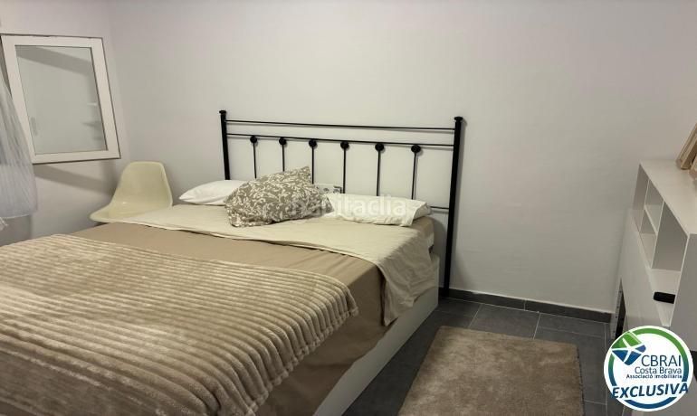 Foto c84111f7-0c64-4a3c-a8a0-f7c075be0231. Apartament amb calefacció a Centre Roses