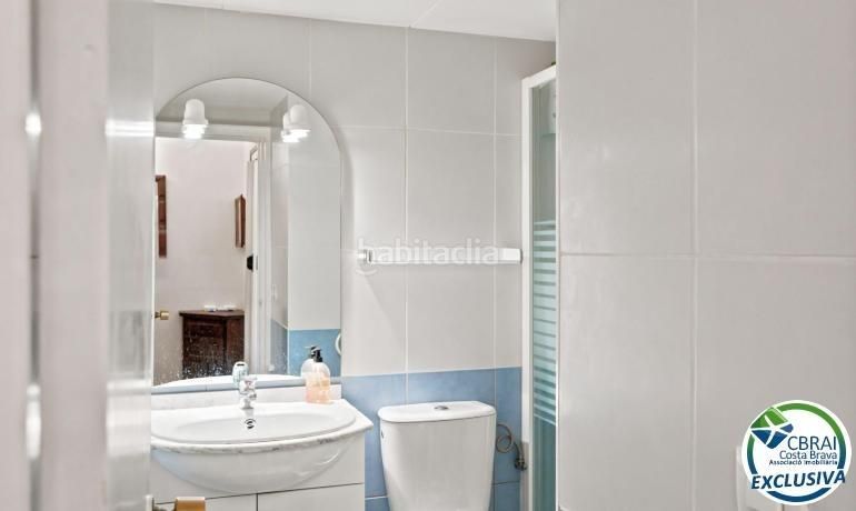 Foto 97f81662-a9e0-4f25-9641-d7f379074bbb. Apartamento en p. tipic/av. f.de climent 1 poblat típic acogedor apartamento en pleno centro y a 400m de la playa en Empuriabrava