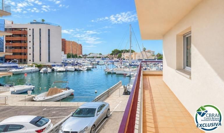 Foto 87553553-bc07-4f24-ae7e-d37357fcfed4. Apartament a Santa Margarida Roses