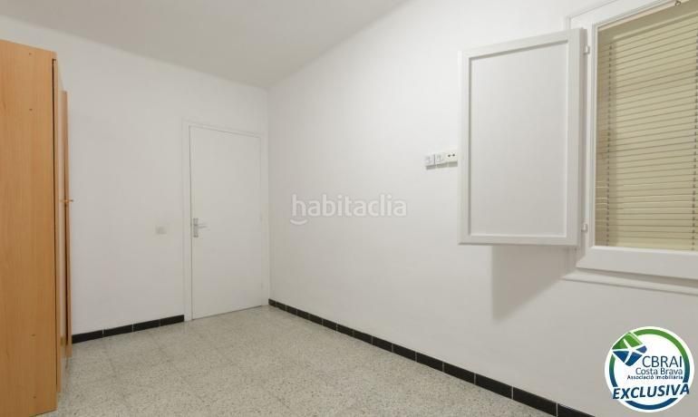 Foto afceefa2-4aeb-4532-aeac-e0f485cbbd68. Apartament a Centre Roses