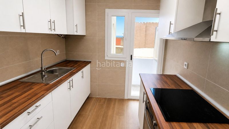 Foto 64855280-4950-43d5-9fc8-db5e3b336ecf. Apartament a Centre Roses
