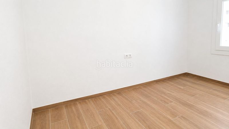 Foto bccd748c-ba5c-4bd1-8da9-14d259ea2648. Apartament a Centre Roses