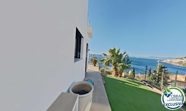 Foto 78e11f3d-15b5-4bb8-9d03-175ee7f8f460. Casa amb calefacció aparcament piscina a Puig Rom-Canyelles-Almadrava Roses