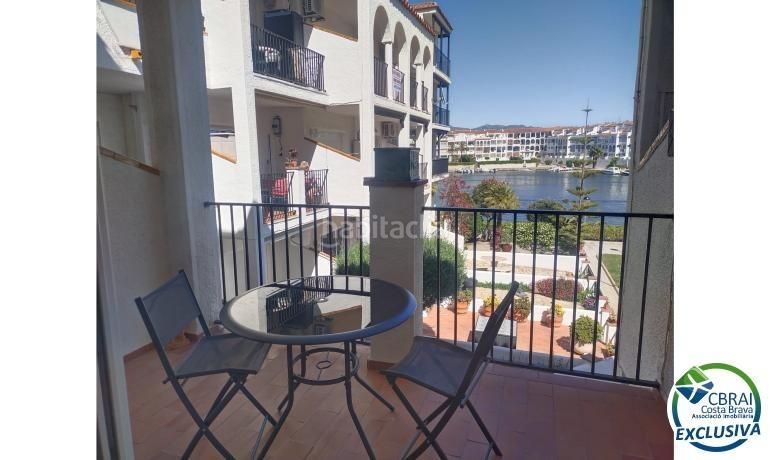 Foto f2e14071-247e-44aa-be6a-704c67447ef3. Apartment with pool in Sant Maurici Empuriabrava