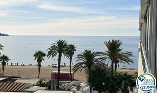 Apartamento  Avenida avinguda gola de l'estany. Primera línea, vista al mar, parking, piscinas y jardines sobre