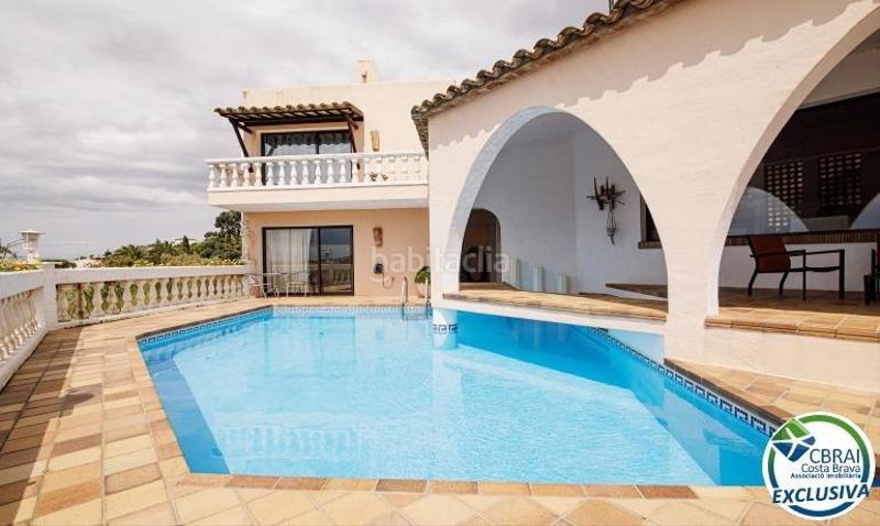 Foto 188fb750-3611-4045-a2ba-3e3b3a2bf98d. Bauernhof mit heizung parking pool in Nord Roses