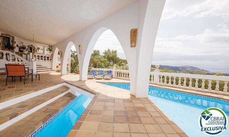 Foto 7a4844b8-b4e1-4ede-a316-cb0e0e894d9d. Bauernhof mit heizung parking pool in Nord Roses