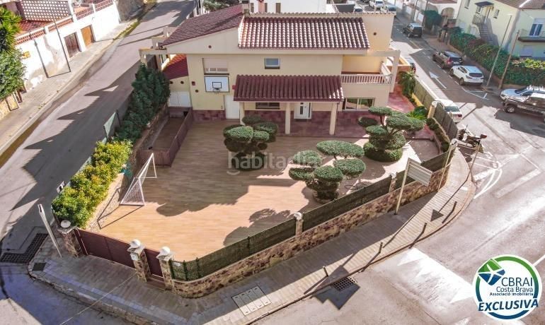 Foto 00be100d-9677-4aa7-bfa0-9303c2dca63d. Casa a de pau casals 60 a Els Grecs-Mas Oliva Roses