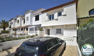 Apartament a Salins - Cavall de Mar. Casa de pescador en el sector salins en venta con amarre de 12,5