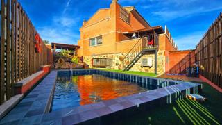 Casa adossada a Cunit Residencial. Exclusiva casa adosada esquinera en cunit lujo, sostenibilidad y