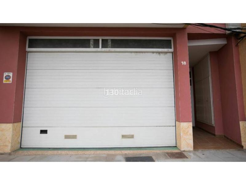 Foto ef01ac3e-1c80-4f0c-b1dd-7543368d017a. Aparcament cotxe a Sant Jaume d´Enveja