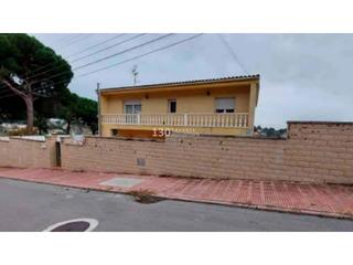 Maison  Urbanizacion junior park. Venta de casa en riells i viabrea