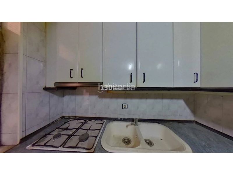 Foto 8fd6ca89-6c52-4900-9a5e-b5eea955d931. Pis a Raval Barcelona