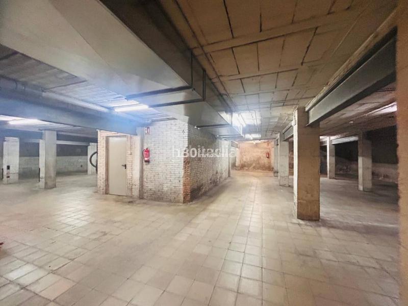 Foto b141c64e-a76c-4bc9-a81b-179f7c6a5482. Car parking in Remei-La Guixa Vic