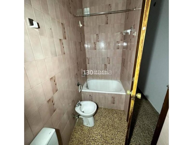 Foto 66c8bbd1-cc0d-41af-9d75-786414c4fe96. Piso  en venta en Santa Bàrbara
