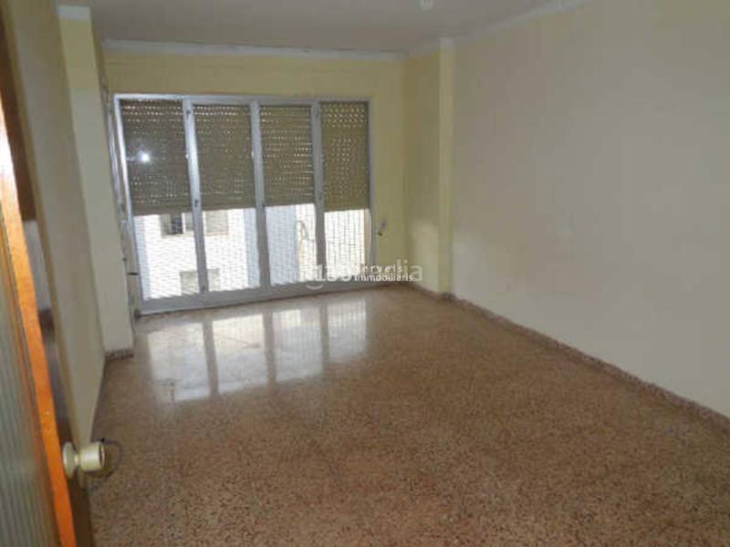 Foto 8c040218-df42-4f1b-8eb4-df7288614946. Piso  en venta en Santa Bàrbara