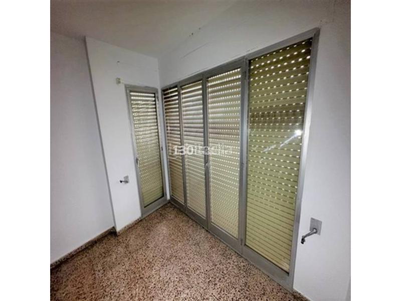 Foto ea3b2a38-35fe-48be-8b39-e27c95dbb6df. Piso  en venta en Santa Bàrbara