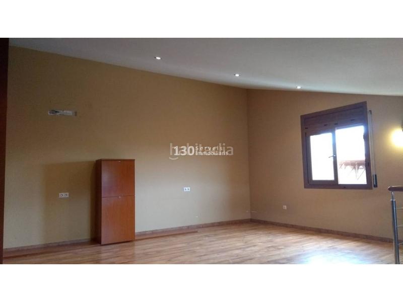 Foto cb100fdf-79d8-43b9-bbeb-2b957246e251. Casa  en venta en Cabanes