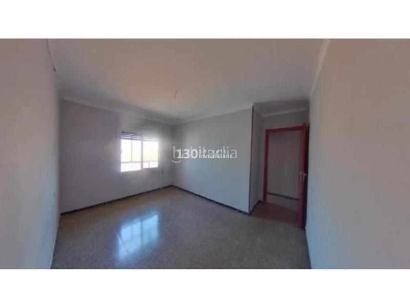 Foto d7358a2d-bdcc-488c-adcc-ad1a7c41d228. Flat in Cerdanyola Sud Mataró