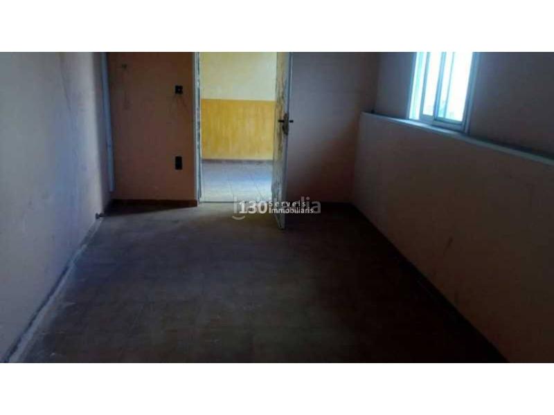 Foto 7b287bfb-1c1a-491f-8bda-ced5e6cf15ba. Édifice dans Perelló (El)