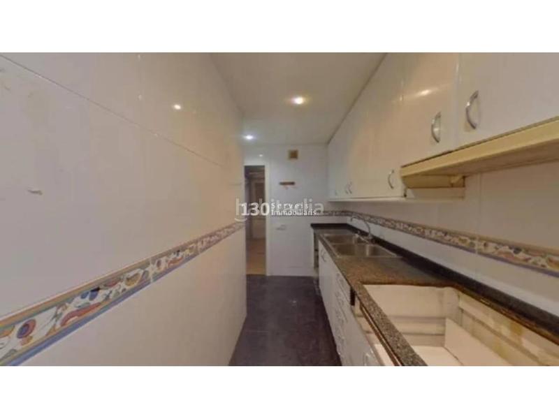 Foto 11ae0bed-38b1-41b8-9da6-04aa22fa44ee. Piso venta de piso en el Guinardó, capital en Guinardó Barcelona