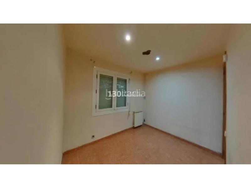 Foto da013652-d091-41f1-b4a4-16f089a8220e. Piso venta de piso en el Guinardó, capital en Guinardó Barcelona