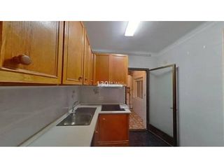 Flat  Avenida alfons xiii. Venta de piso en badalona  llefiàartigues