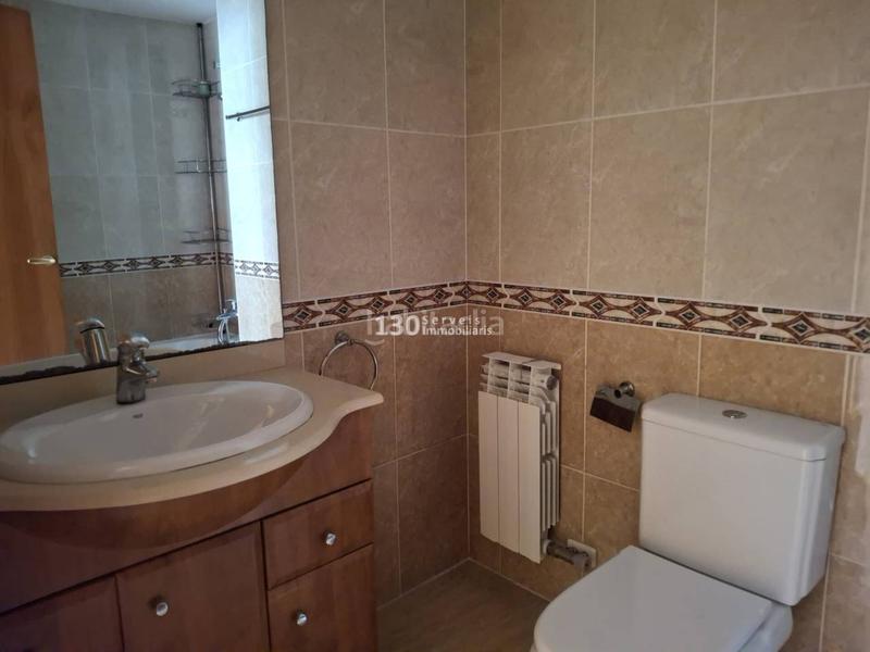 Foto a02ba4d9-558a-4230-81af-4583aef64873. Piso venta de piso en Valls