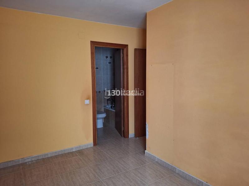 Foto cbf8593c-e9fc-43b9-99f5-2c68c7c645df. Piso venta de piso en Valls