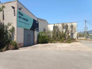 Nau industrial  Heredad de cereal de secano, partida els plans. Nave comercial en venta en la sénia