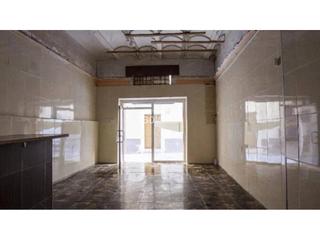 Business premise  Bou. Local en venta en centre