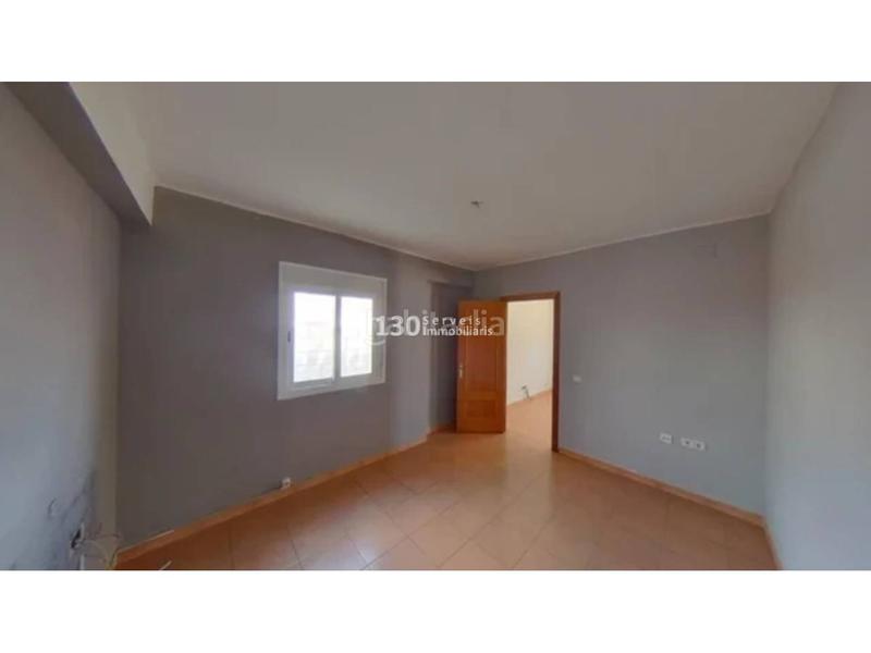 Foto 0b26bc0c-c8ab-4ba2-8b1f-cbe917040435. Casa a Torreforta Tarragona