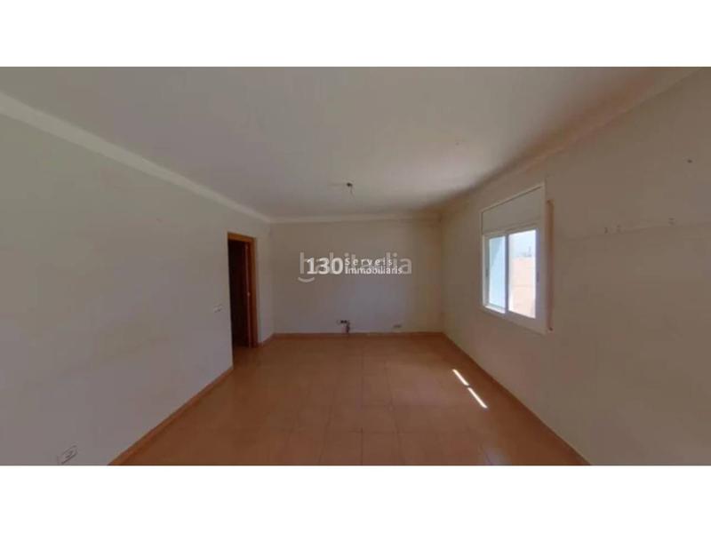 Foto 55e47e6e-6b6d-43a7-abaa-aa296f305997. Casa a Torreforta Tarragona