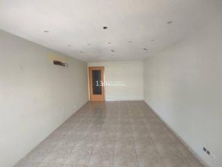 Pis  Montseny. Piso en venta en centre