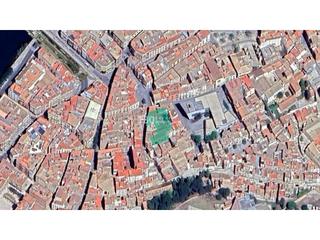 Terreny residencial  Montcada. Solar en venta en centre