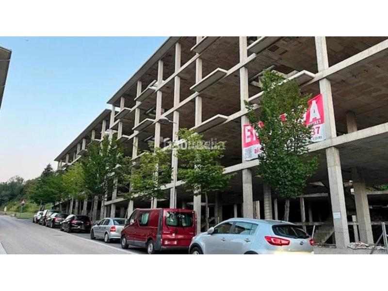 Foto b7870763-cc6c-4b2f-b832-256b481c8920. Edificio inm. singular en venta en Olot