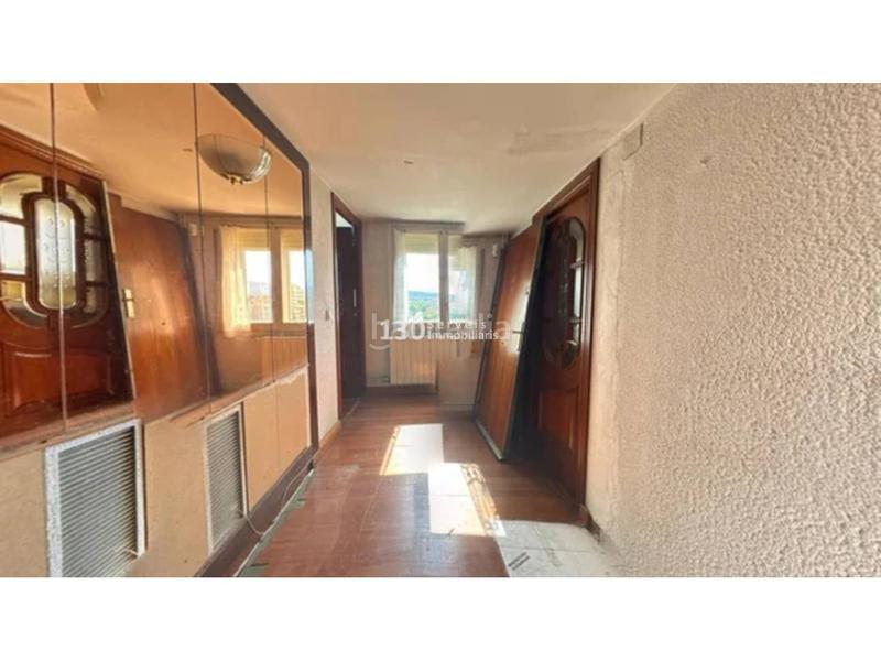 Foto 1c6115d3-55d4-44be-9f73-9218a5ce7994. Appartamento in Centre Salt