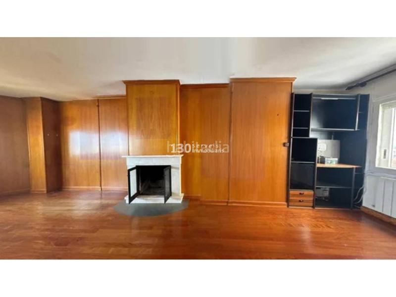 Foto a43f26e0-45d7-4030-a432-4e5f9eb14479. Appartamento in Centre Salt