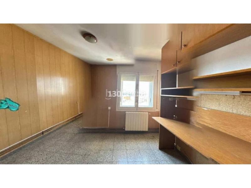 Foto c9edf19d-b27d-409e-9b1f-ea91ae64dc35. Appartamento in Centre Salt