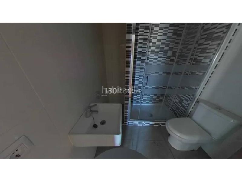 Foto f5d0e5fc-439a-4bb0-9898-1f0da5682a37. Appartamento in Centre Salt
