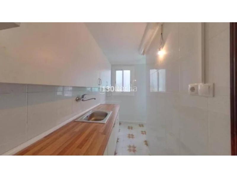 Foto 14db7895-a3c2-4e69-823d-14e980f04334. Etagenwohnung in La Salut Badalona