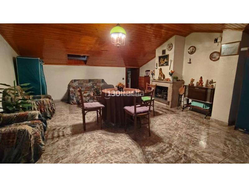 Foto 4f4775c0-a4de-496a-b5bc-0167cc58491e. Casa a schiera con riscaldamento parcheggio in Vilanova del Camí