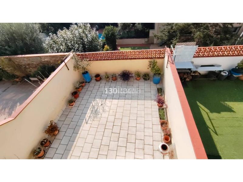 Foto df7a624d-166b-49f4-9070-b415a52df0e9. Casa a schiera con riscaldamento parcheggio in Vilanova del Camí